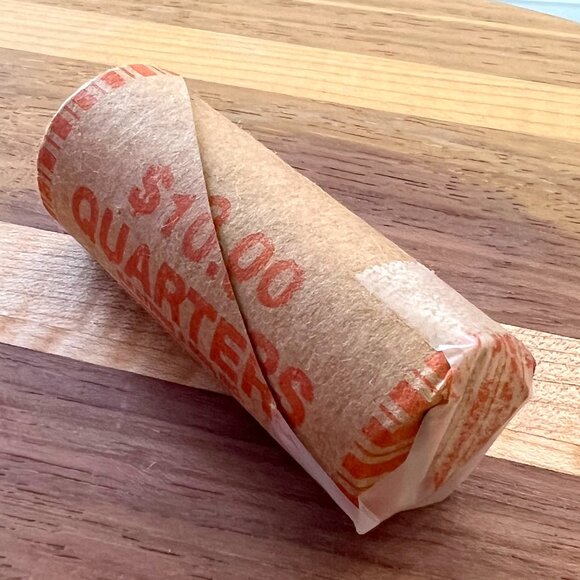 1982 Canada Caribou 40 x 25¢ Coin Roll! - Picture 4 of 8